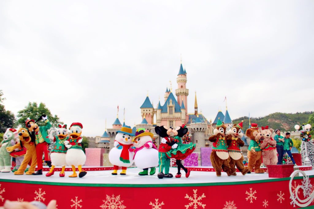 CELEBRATE CHRISTMAS AT HK DISNEYLAND! I VALUE MY LIFE